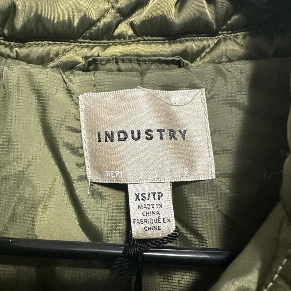 Vintage Y2K Women's Quilted Olive Puffer Jacket new with tags - Picture 12 of 12